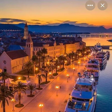 Bona Dea Seaside