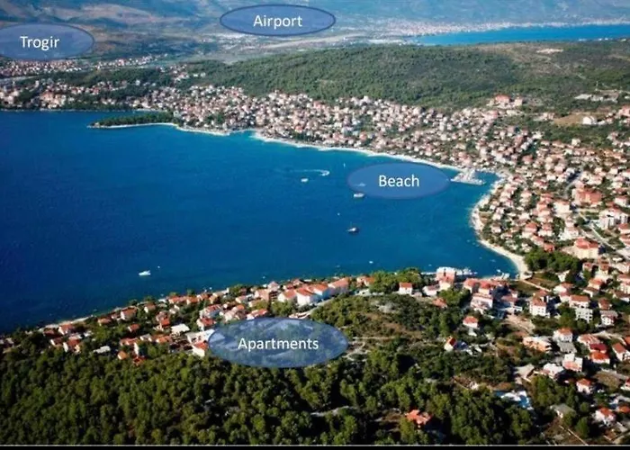 Bona Dea Seaside Appartement *