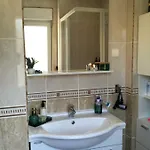 Bona Dea Seaside Трогір