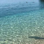 Апартаменти Bona Dea Seaside Трогір